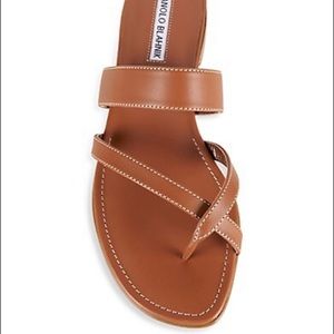 Manolo Blahnik Susa Leather Thong Sandal in Luggage Brown Tan Size 37 / 6